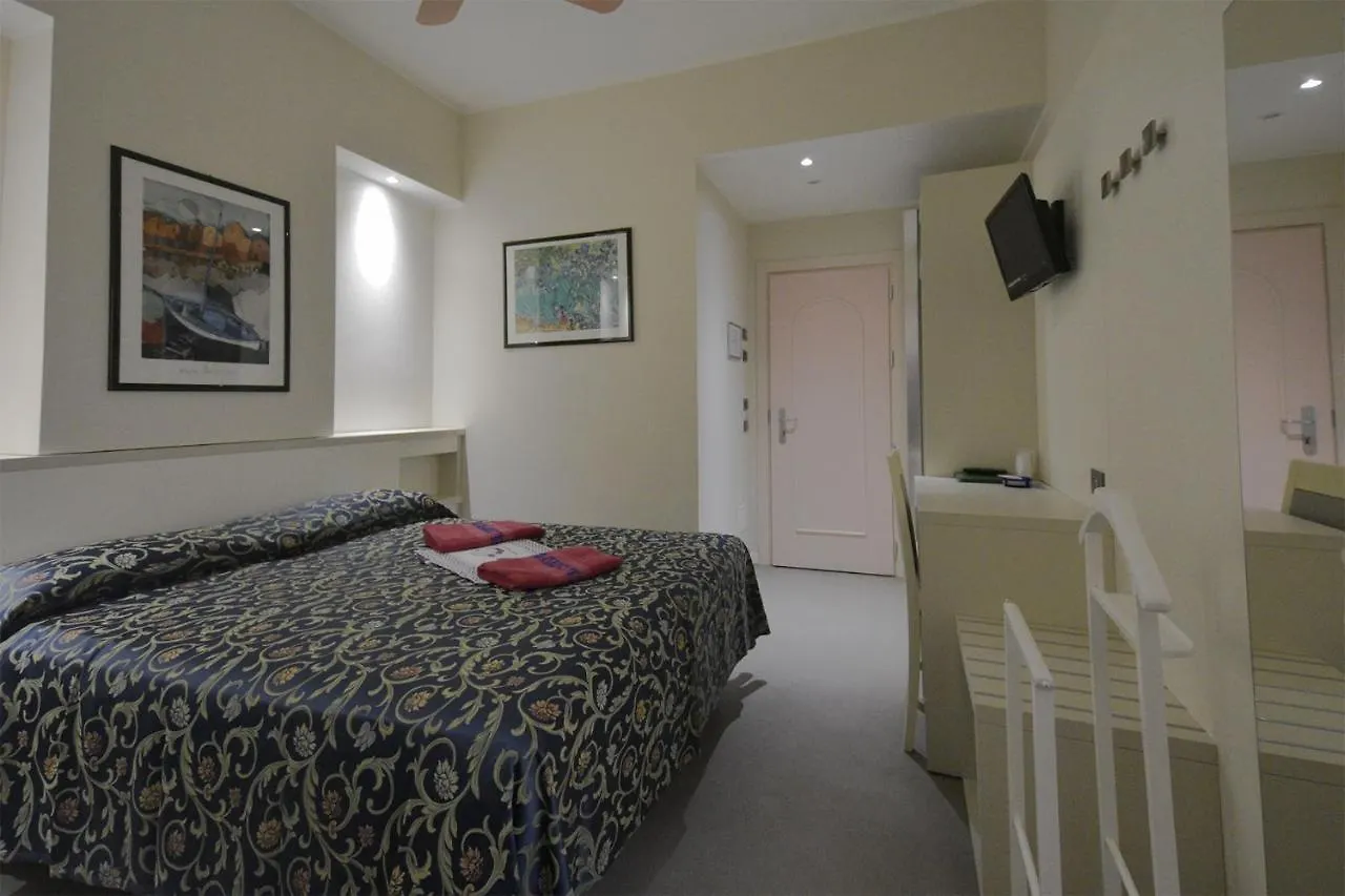Hotel Imperiale Gatteo a Mare 3*,  Italien